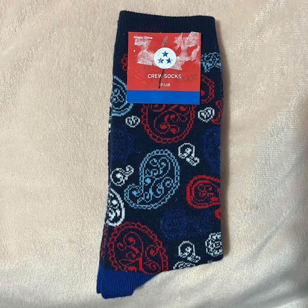 Target Crew Socks - Picture 2 of 4